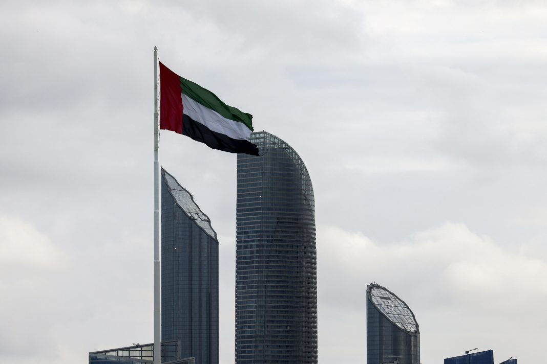 Abu Dhabi: Falling Missile Debris Injures 5 Indians