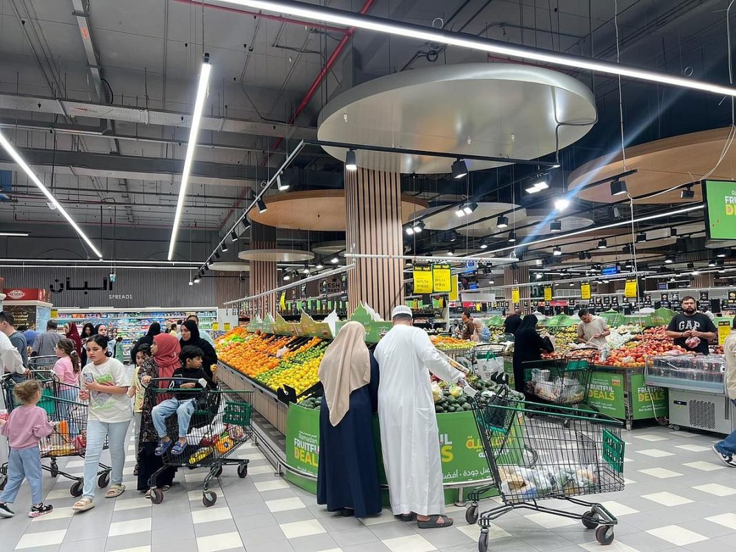No Signs of Panic Buying in UAE Supermarkets as Shoppers Remain Calm
