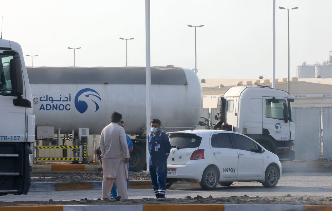 Abu Dhabi Police Target Fuel Tankers in Major Road Safety Drive