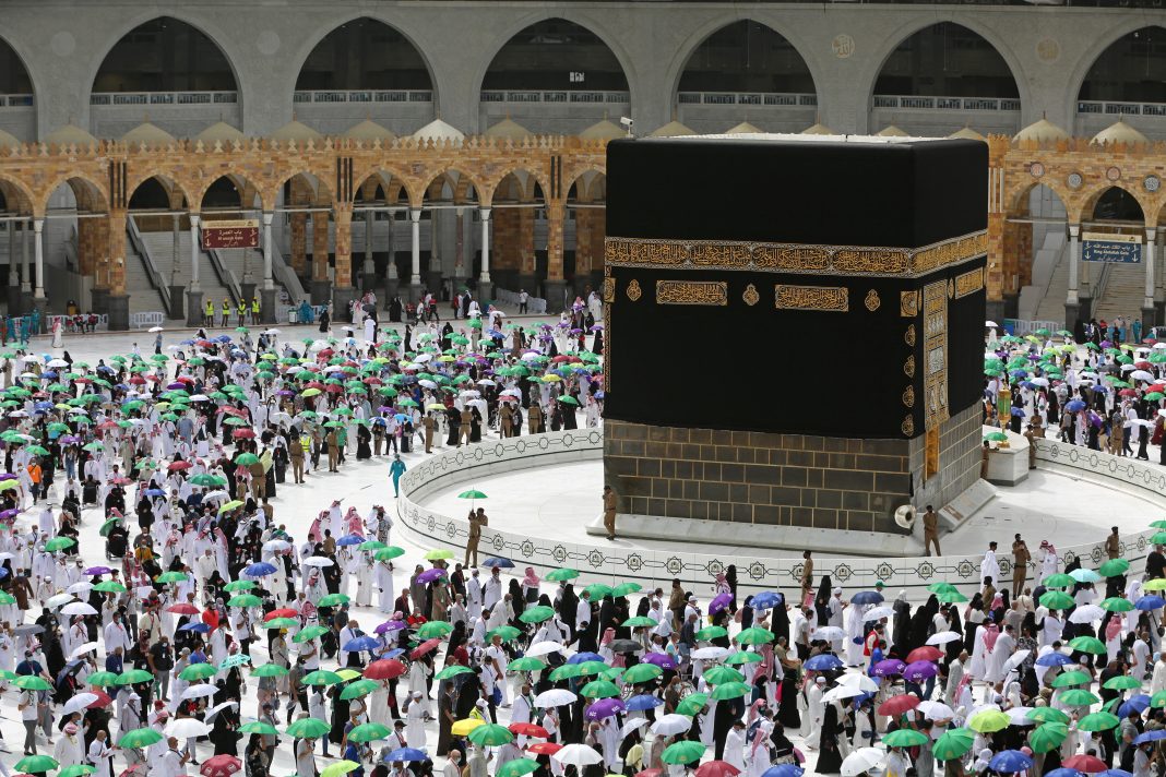 New Hajj Booking Payment Rules Announced for Saudis and Residents