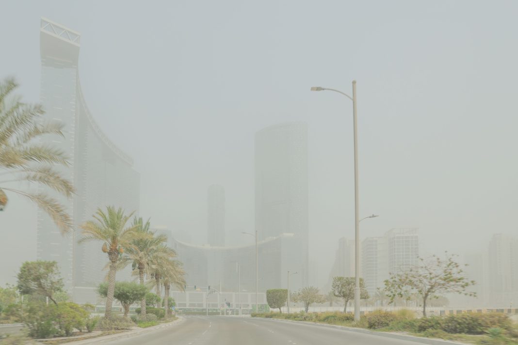 UAE issues weather alert amid blowing dust and reduced visibility